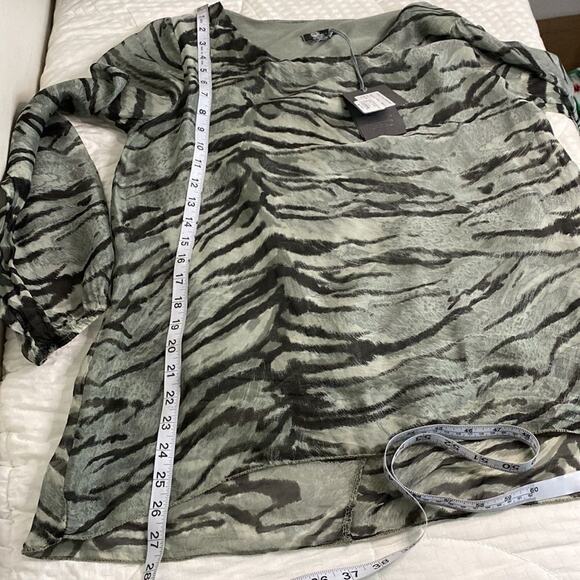NWT M Made in Italy Silk Woven Long Sleeve Zebra Print Size is S   see Video!!! - Picture 12 of 16